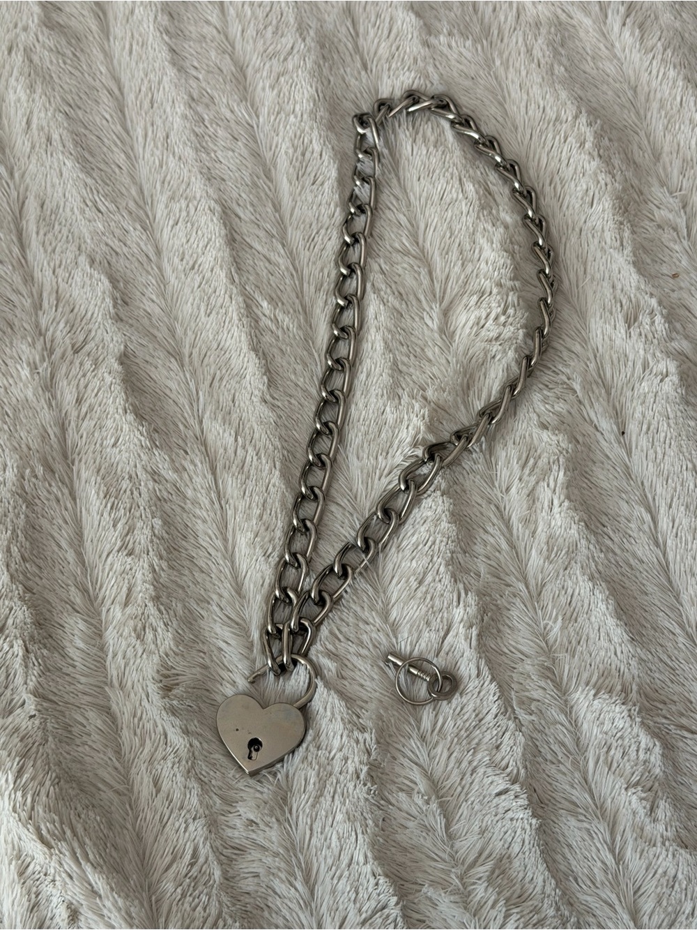 Silver Heart Padlock Chain Necklace - Women's Accessory